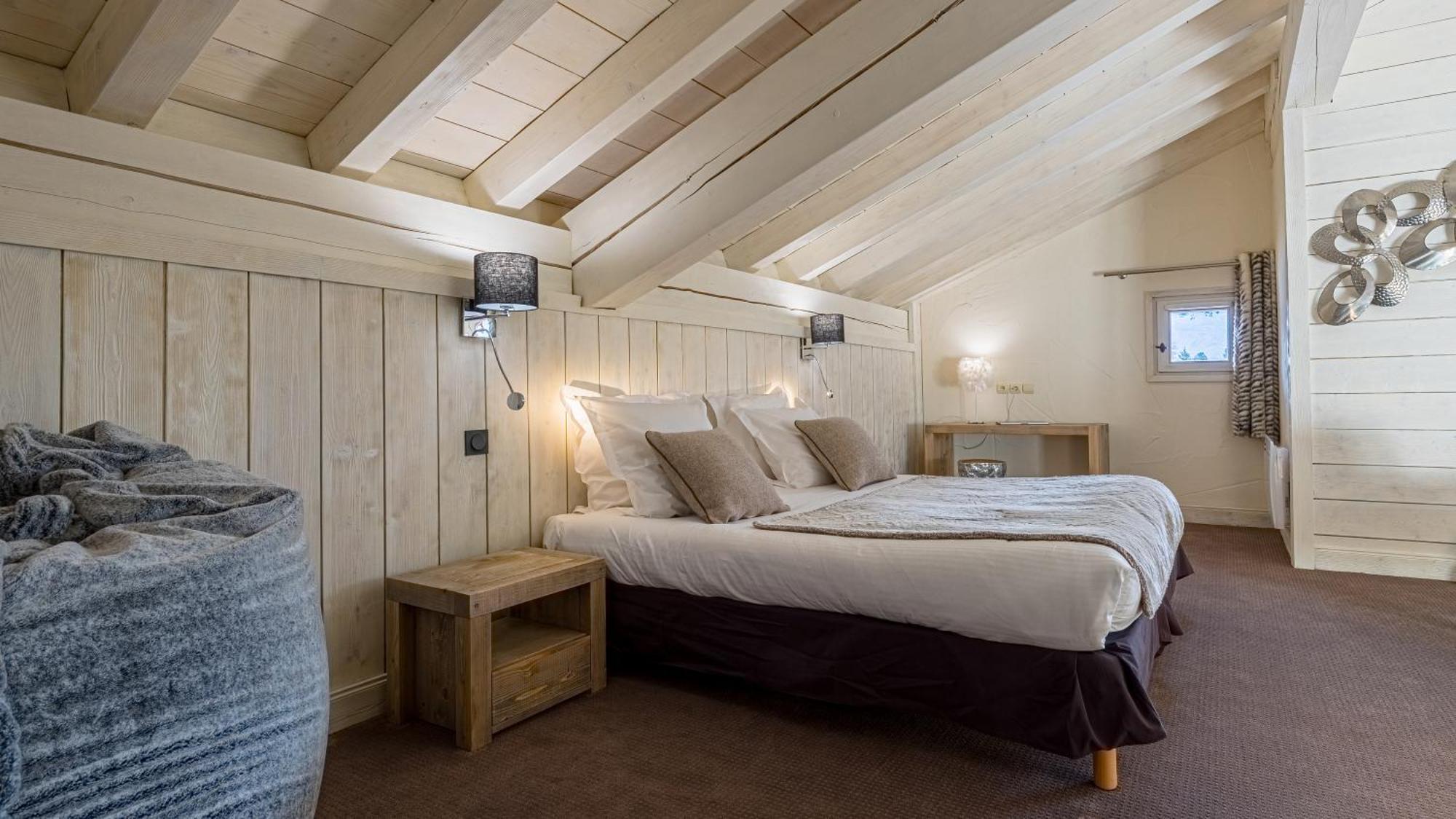 Hotel Carlina By Les Etincelles La Plagne Exterior photo
